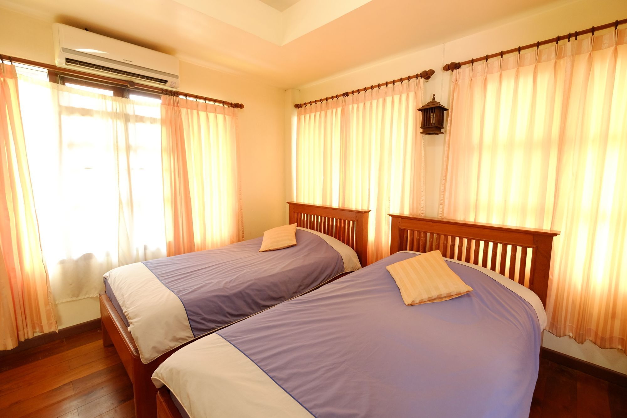 Huen Kham Kong Guesthouse Mae Sariang Εξωτερικό φωτογραφία