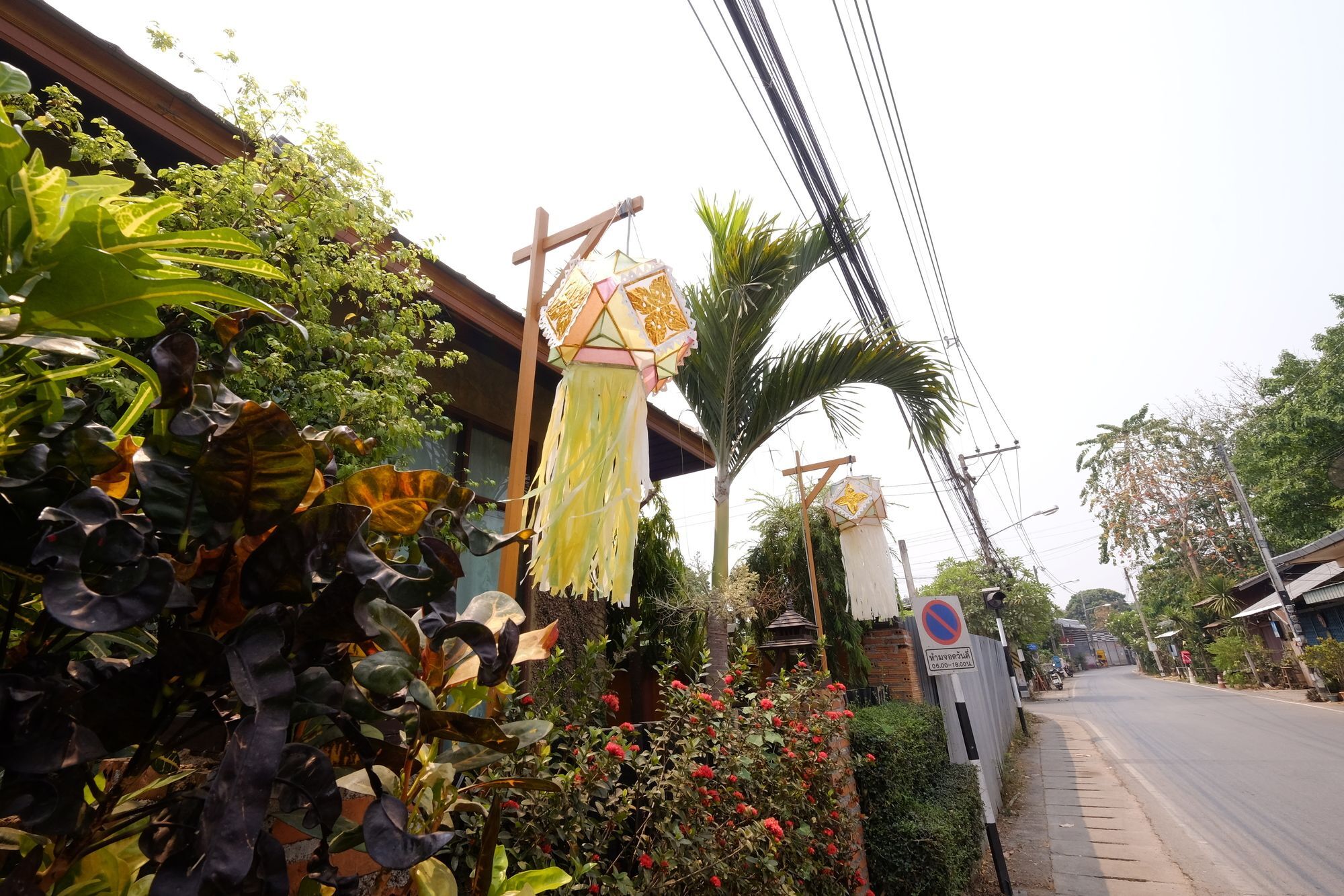 Huen Kham Kong Guesthouse Mae Sariang Εξωτερικό φωτογραφία